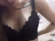 Азиатская девушка покажет свою киску и мастурбацию